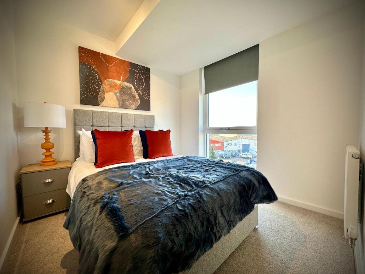 Serviced Apartments Nailsea Exterior photo