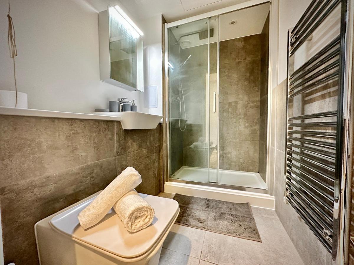 Serviced Apartments Nailsea Exterior photo