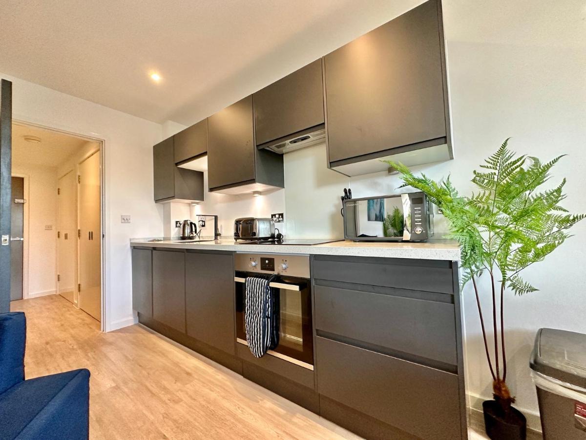Serviced Apartments Nailsea Exterior photo
