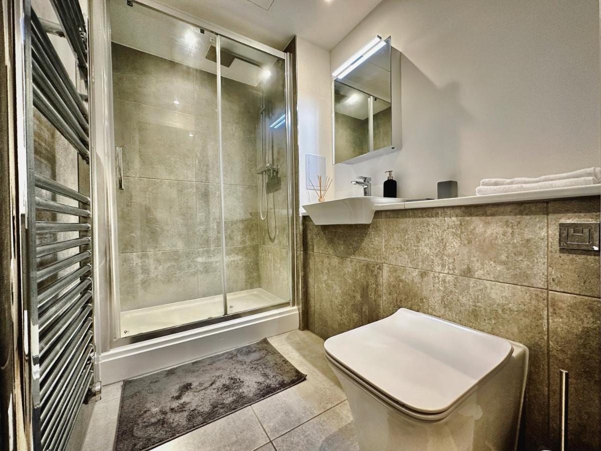 Serviced Apartments Nailsea Exterior photo